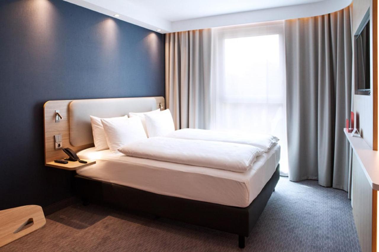Holiday Inn Express Fuerth By Ihg 外观 照片