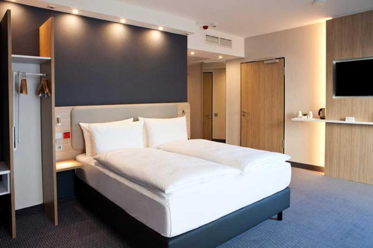 Holiday Inn Express Fuerth By Ihg 外观 照片